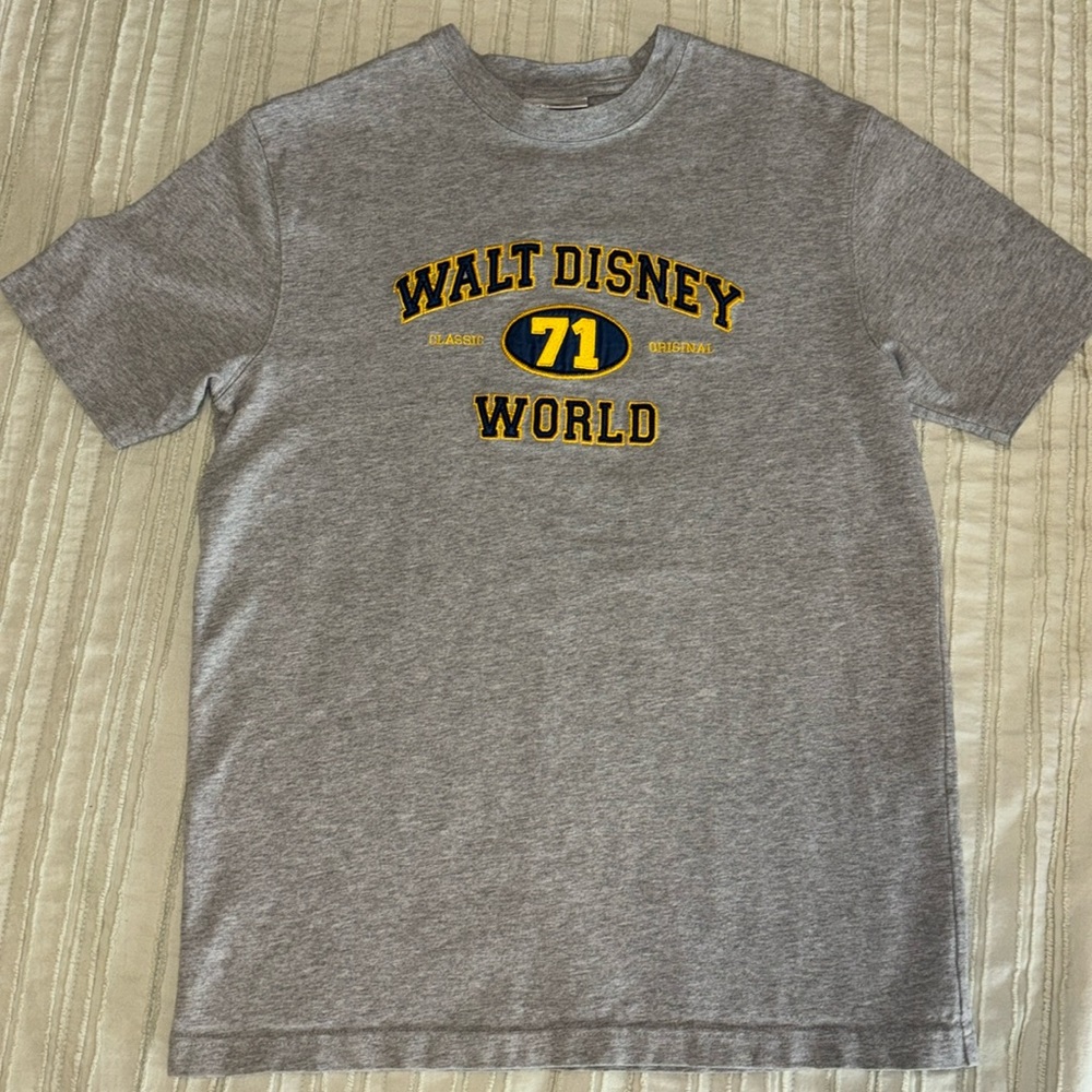 Walt Disney World t-shirt